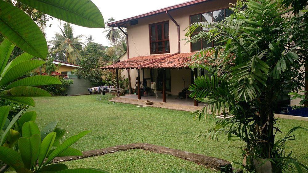 Villa W Bentota Eksteriør billede